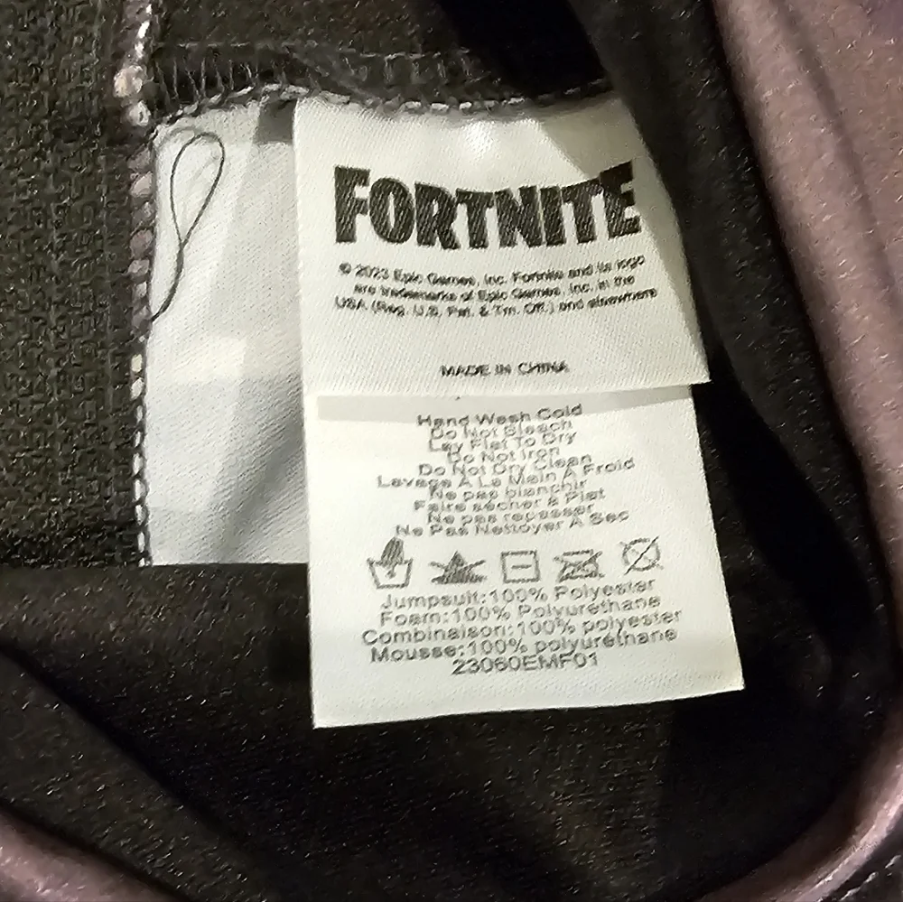 InSpirit Designs Fortnite Omega Purple Child Costume Boy's Size 10/12